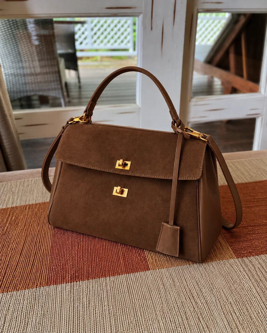 Such a gorgeous bag